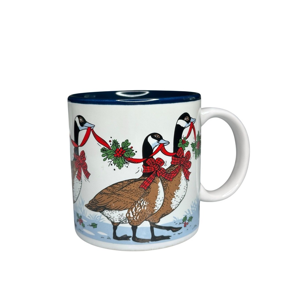 VTG 1986 Potpourri Press Christmas Goose Coffee Cup Mug Duck Holly Japan 12 Oz